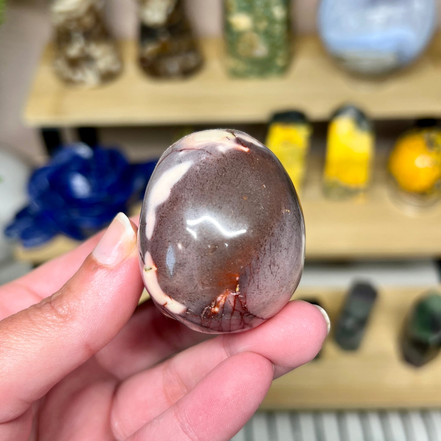 Mookaite Skull