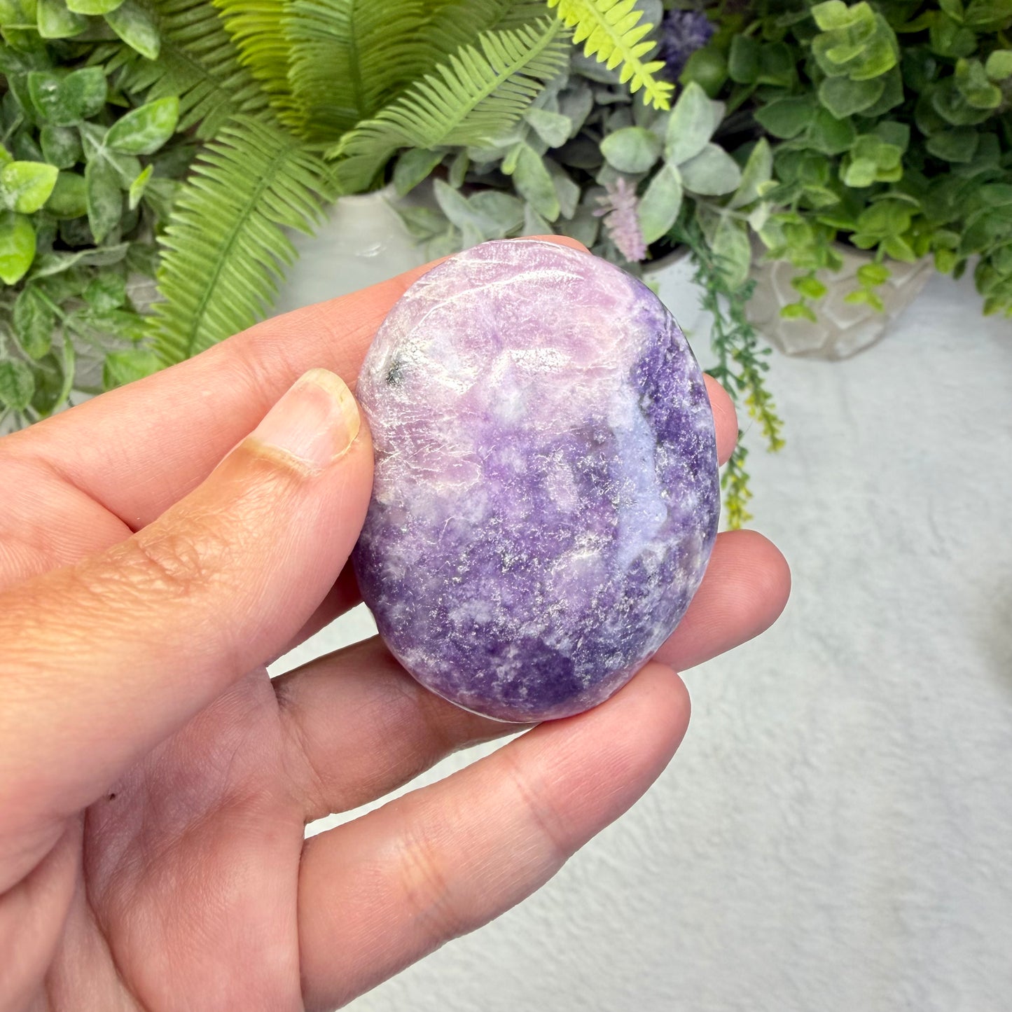 Lepidolite Palmstone - I