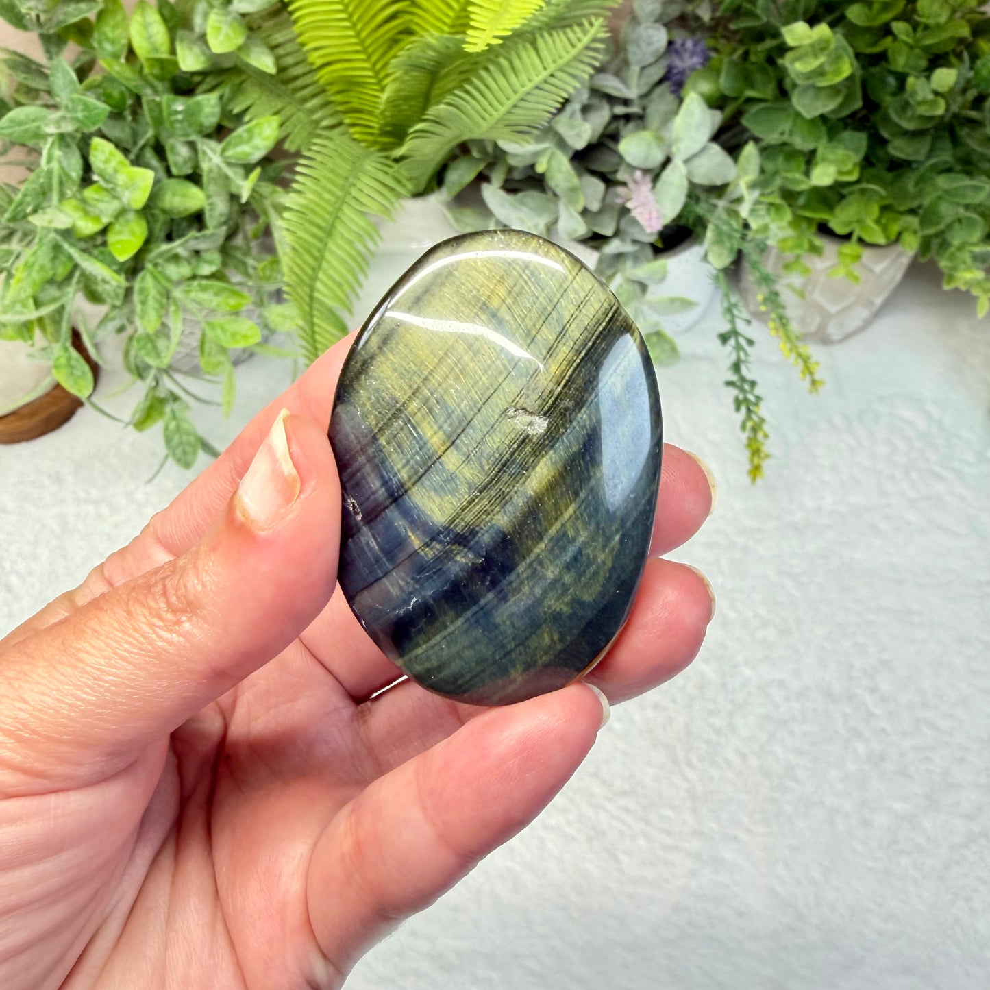 Blue Tiger’s Eye Palmstone - D