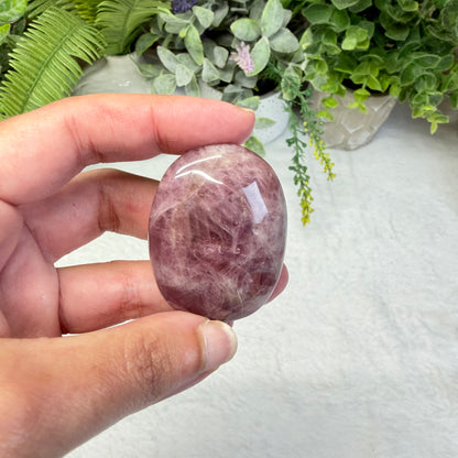 Lavender Rose Quartz Palmstone - D